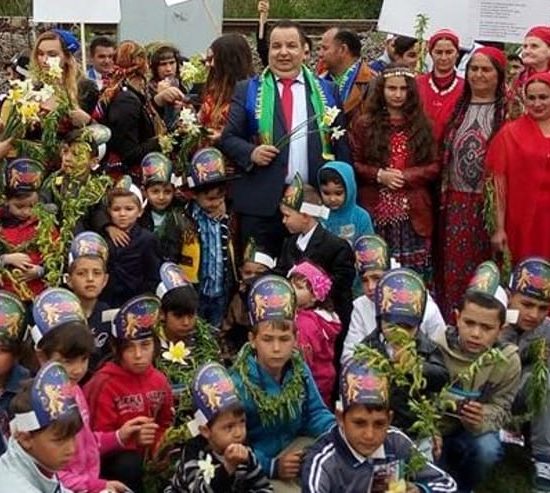 8 Aprilie – Ziua Internationala a Romilor